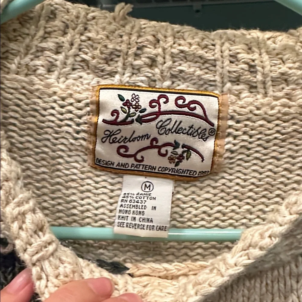 Vintage chunky knitted patterned sweater